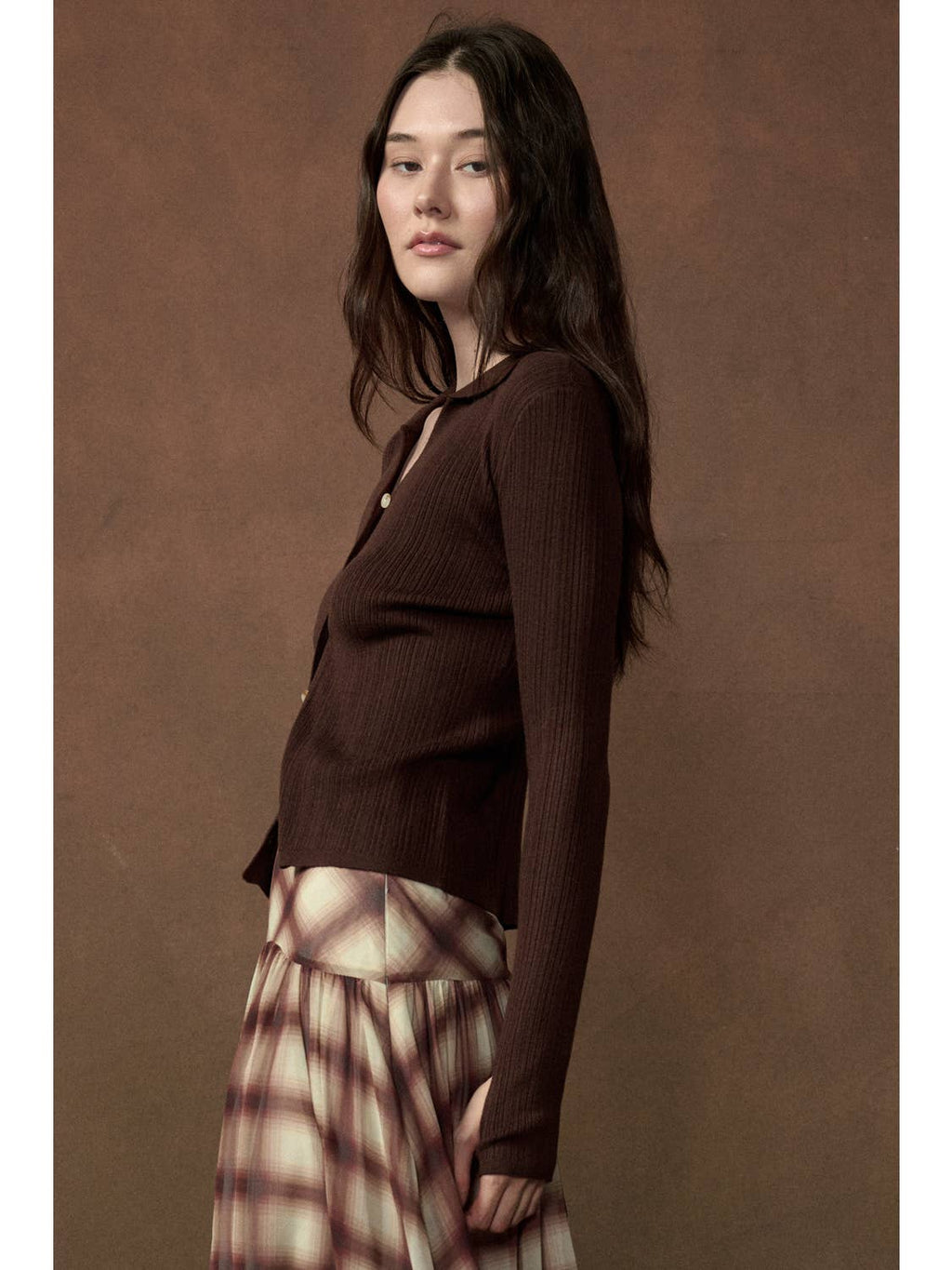 Ribbed Knit Collared Button-Up Thumbhole Cardigan Sweater - Chocolate