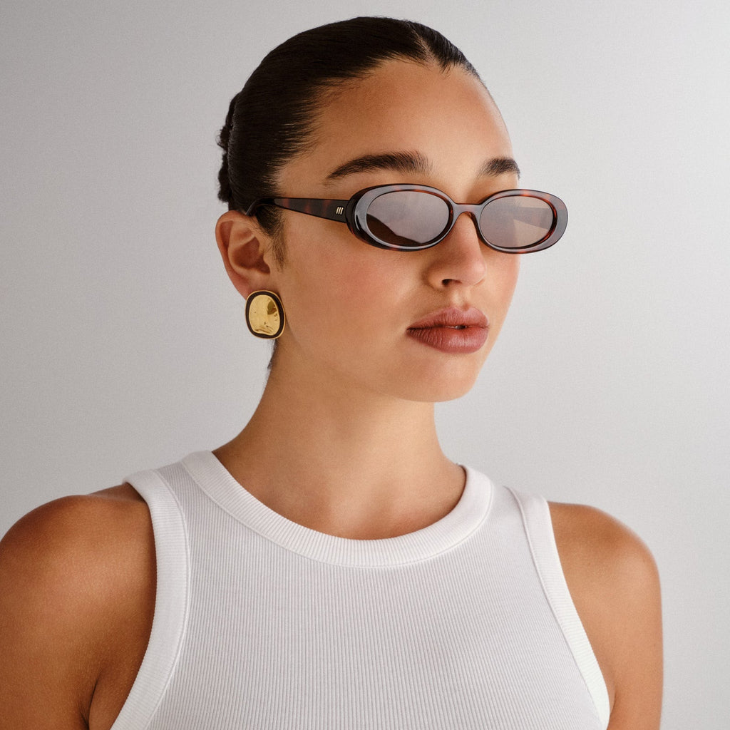 OUTTA LOVE | TOFFEE TORT LIGHT BROWN MONO POLARIZED