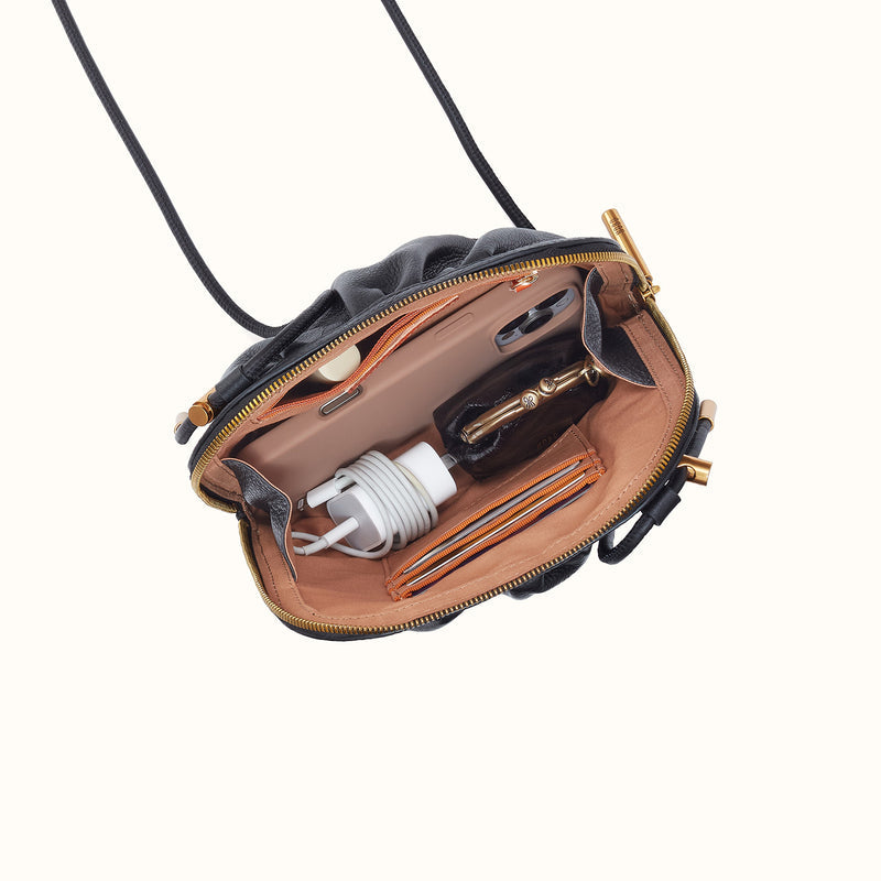 Isabelle Crossbody - Pebbled Leather | Black