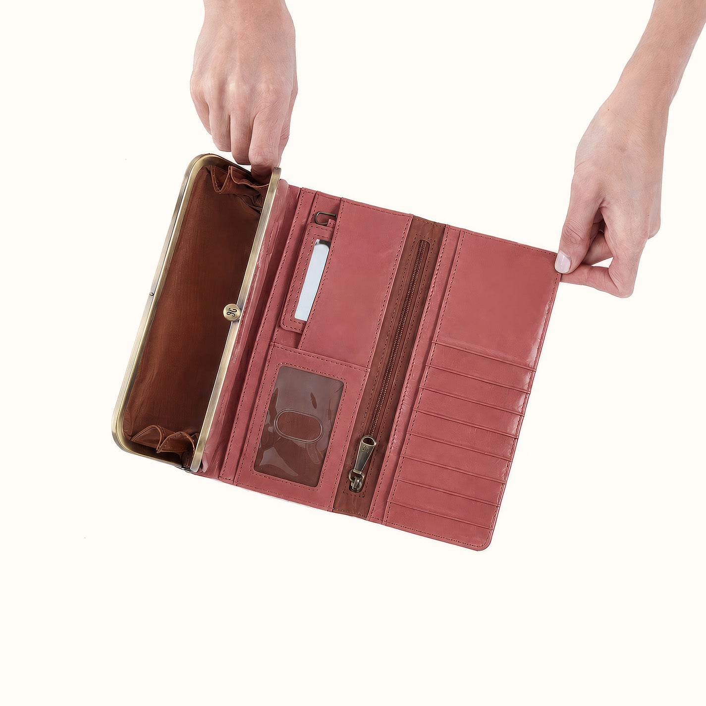 Rachel Continental Wallet In Polished Leather - Rosewood