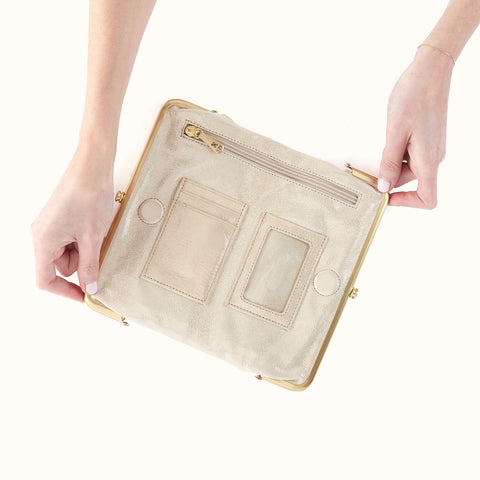 Lauren Clutch-Wallet In Sand Shimmer