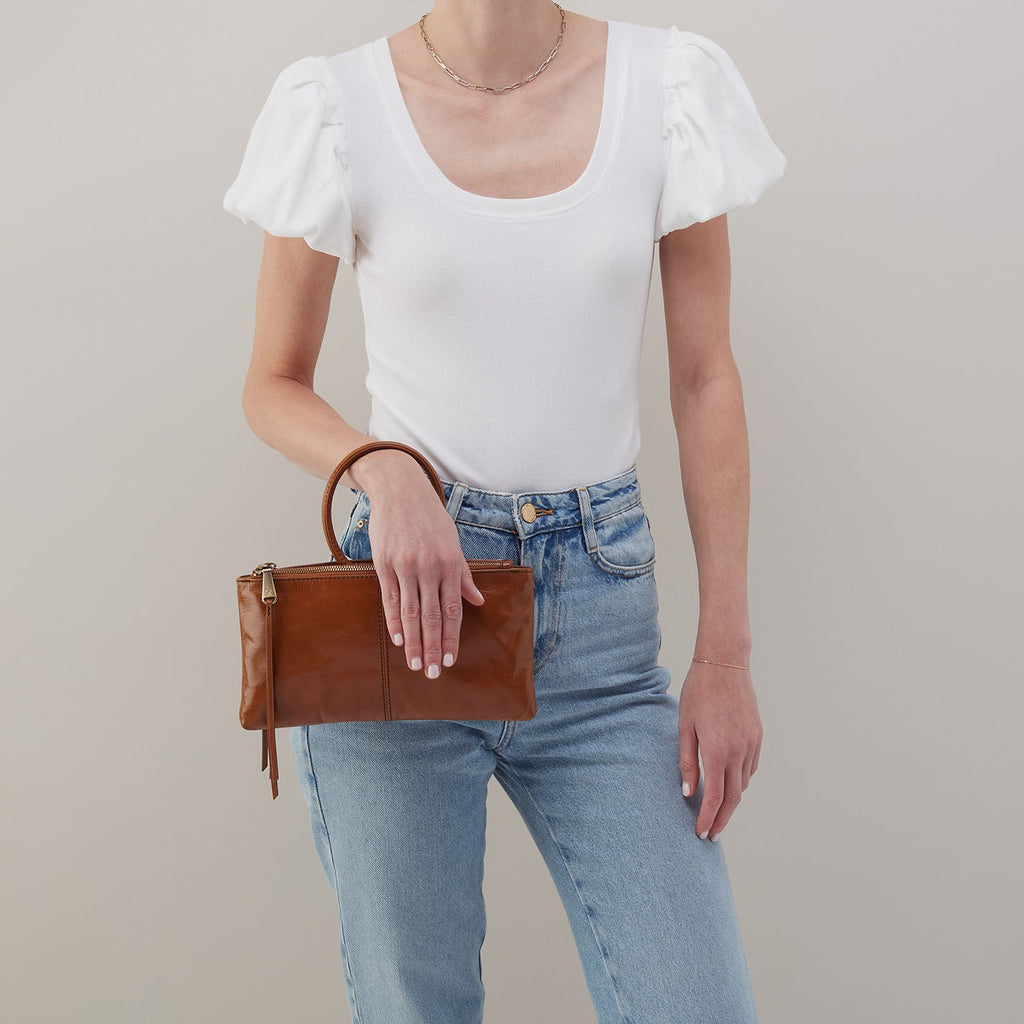 Sable Crossbody In Polished Leather -  Truffle