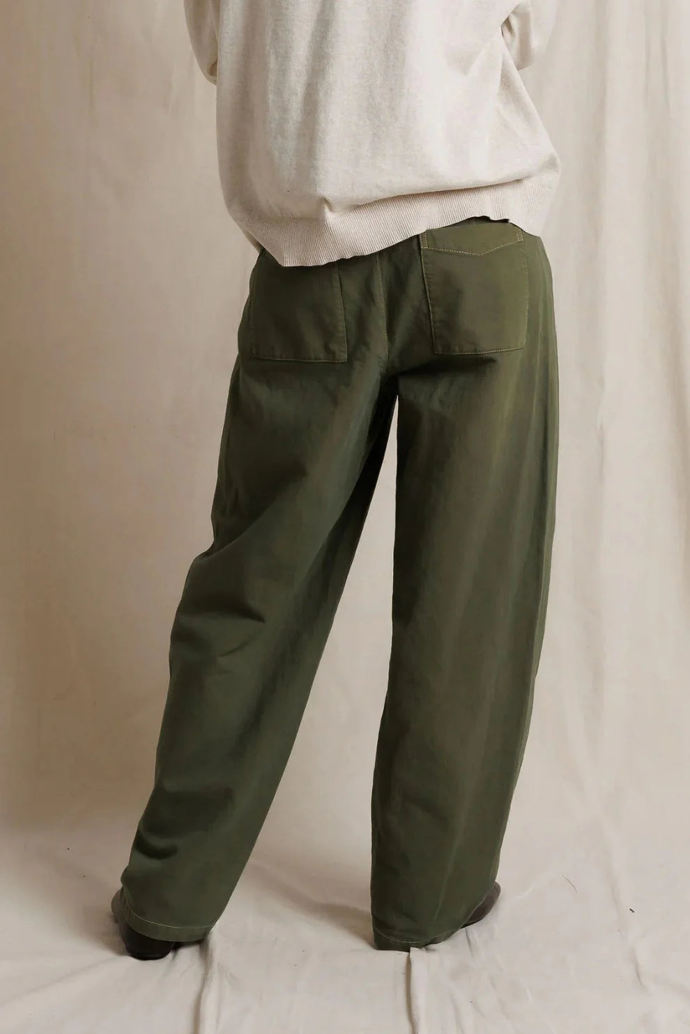 Akira sateen slub baby barrel pant