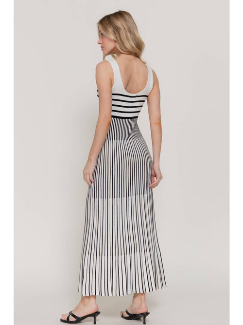 Black and White Stripe Sleeveless Double Scoop Neck Striped Long Dress