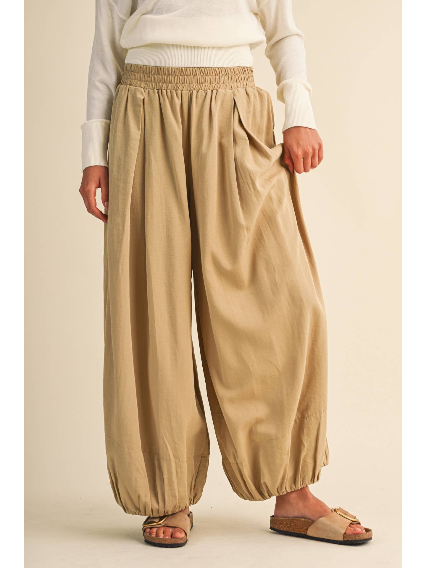 Khaki Balloon Fit Elastic Waist Relaxed Fit Pants