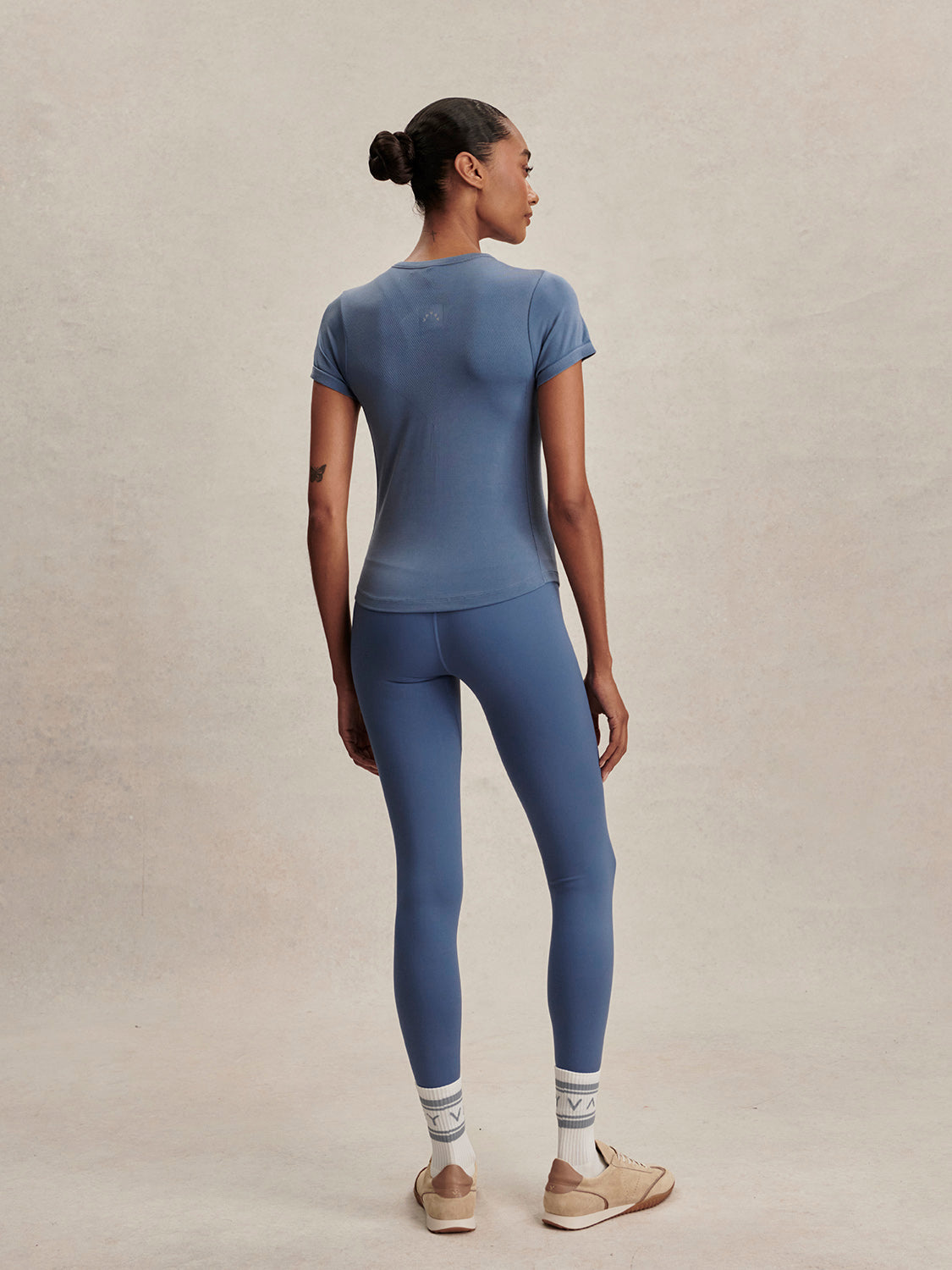 casper seamless tee - bijou blue